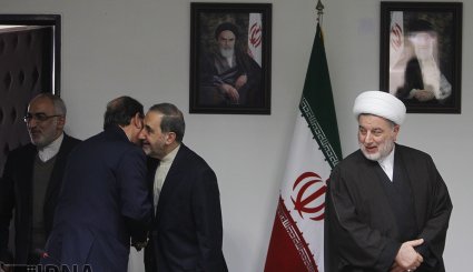 تصاویر/ دیدار رییس مجلس اعلای اسلامی عراق با ولایتی
