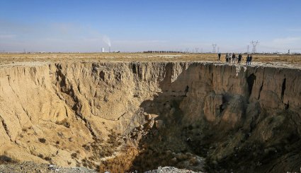 فروچاله های دشت های کبودرآهنگ همدان‎
