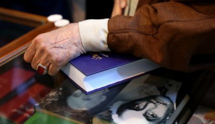 بازدید رهبر معظم انقلاب از سی‌ویکمین نمایشگاه کتاب تهران + تصاویر
