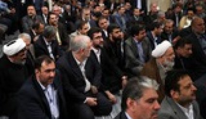 دیدار مسوولان و کارگزاران نظام با مقام معظم رهبری