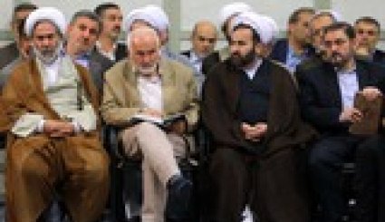 دیدار مسوولان و کارگزاران نظام با مقام معظم رهبری