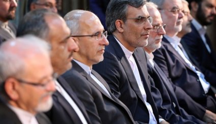 تصاویر دیدار رهبر معظم انقلاب با مسئولان وزارت خارجه