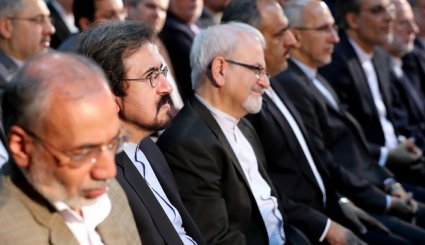 تصاویر دیدار رهبر معظم انقلاب با مسئولان وزارت خارجه
