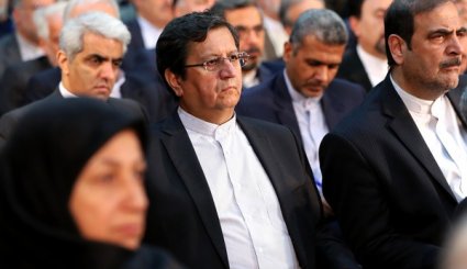 تصاویر دیدار رهبر معظم انقلاب با مسئولان وزارت خارجه
