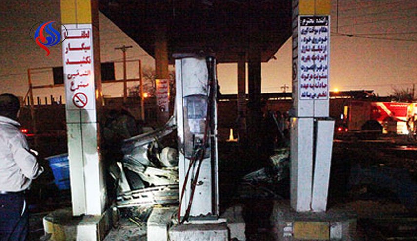 انفجار دو خودرو در جایگاه سی‌ ان‌ جی اهواز+تصاویر