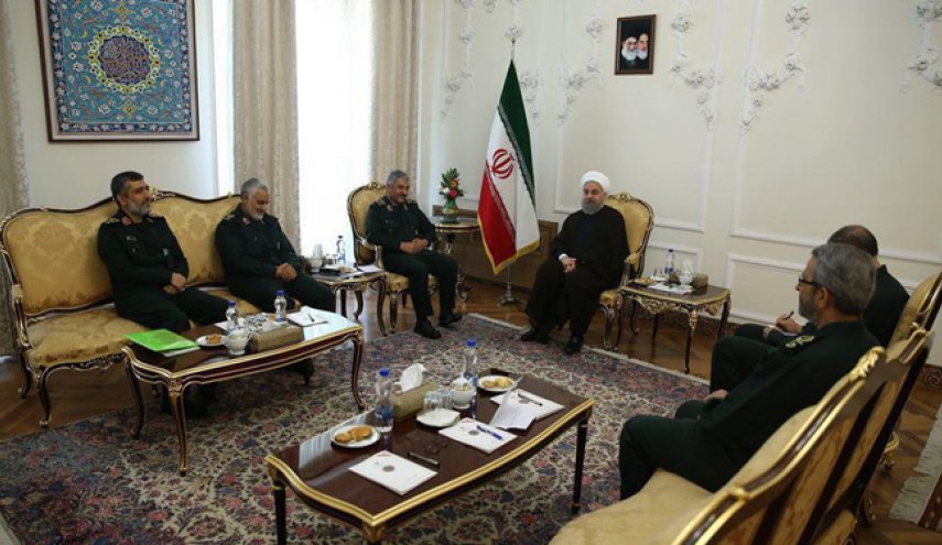 دیدار فرماندهان ارشد سپاه با رئیس جمهور +عکس