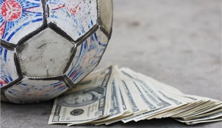 مربی پرسپولیس بخاطر تبانی سه سال محروم شد
