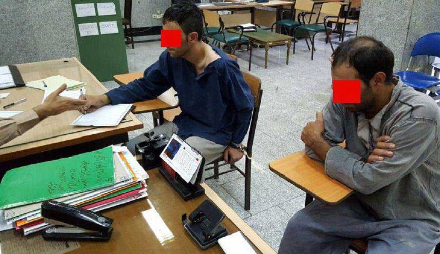بازسازی صحنه جرم توسط عاملان قتل بنیتا کوچولو + عکس