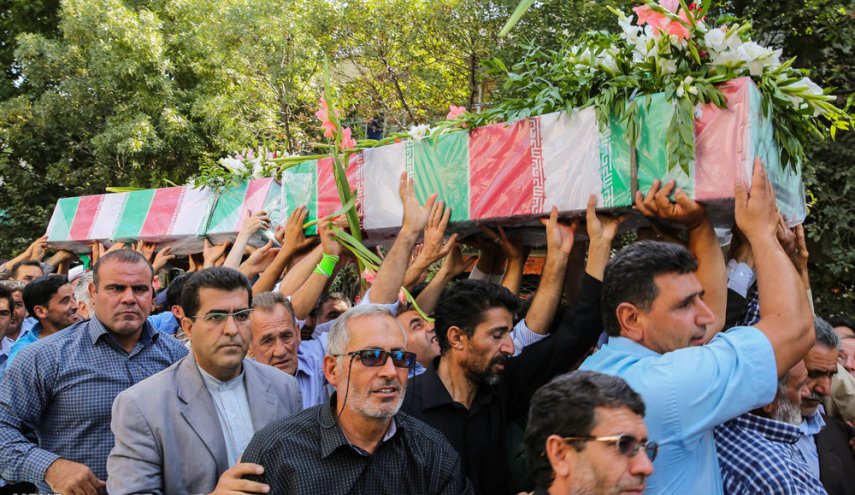مراسم تشییع پیکر دو شهید گمنام در هادیشهر
