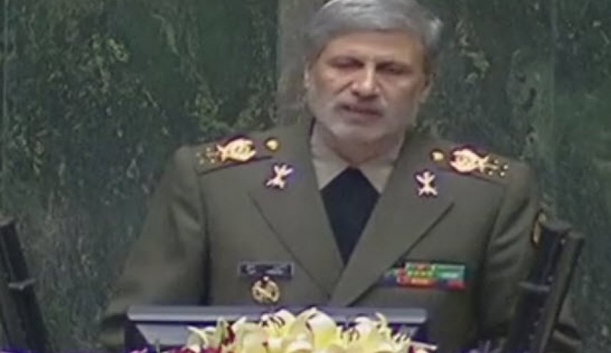امیرحاتمی: قدرت موشکی به ویژه بالستیک و کروز را ارتقا خواهیم داد