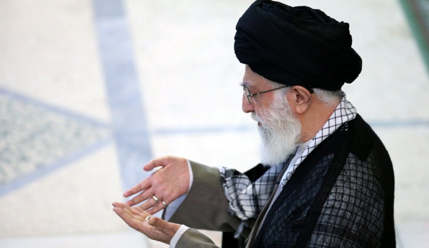 رهبر انقلاب چه زمانی نماز صبح را می‌خوانند؟