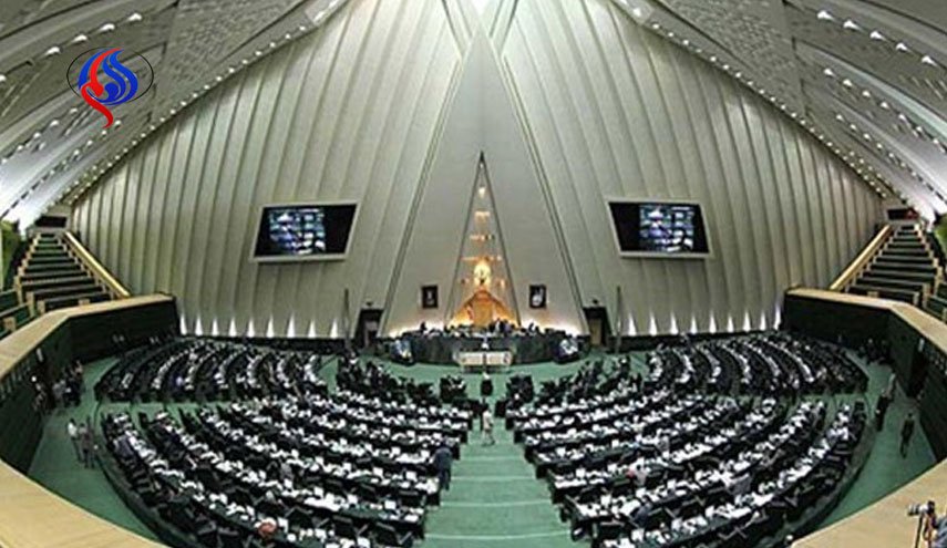 بیگدلی: وزیری در 8 سال خدمت 700 میلیارد تومان کسب کرده است