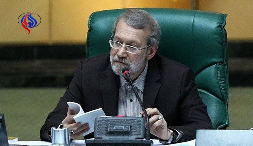 لاریجانی مبصر نیست
