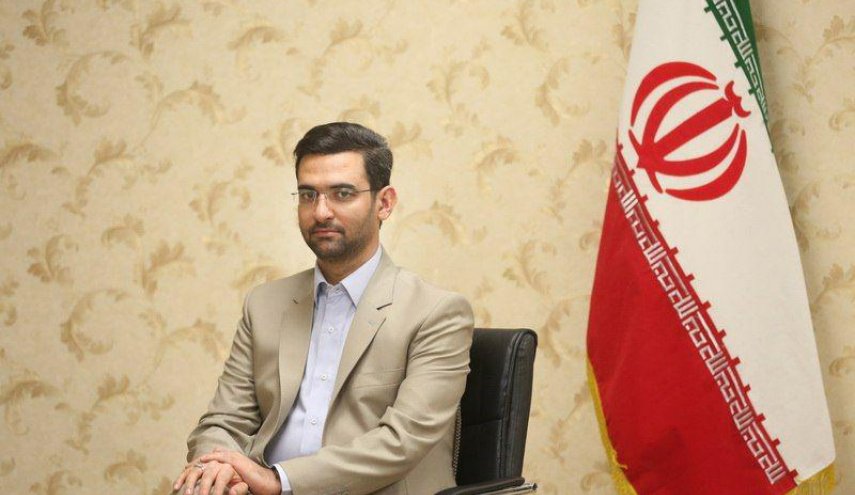 آذری جهرمی: اولویتم اصلاح تعرفه های اینترنت است