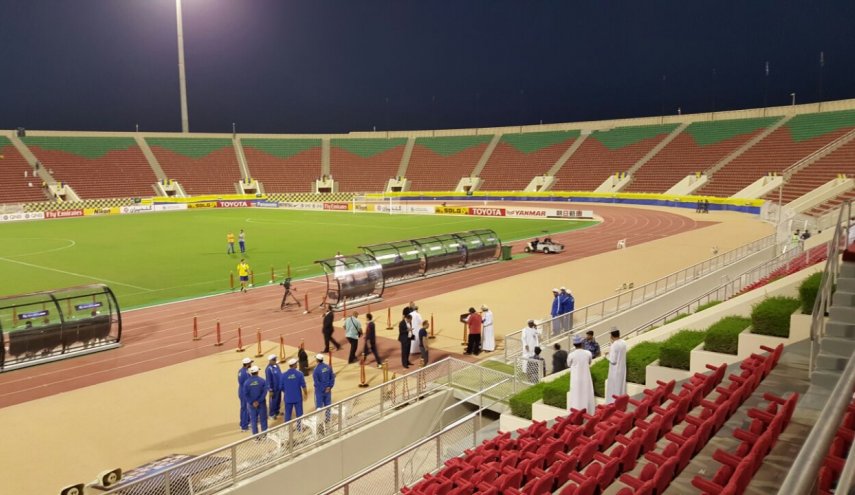 مرد خطرناک ورزشگاه سلطان قابوس محل برگزاری دیدار پرسپولیس و الاهلی + عکس