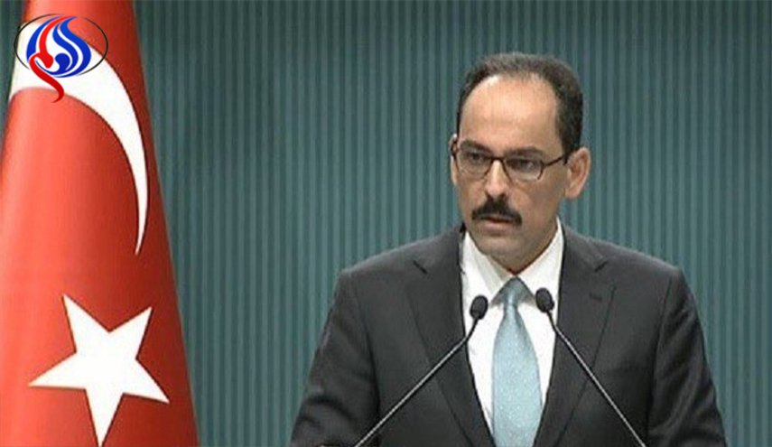 انتقاد ترکیه از مناظره مرکل با رقیبش