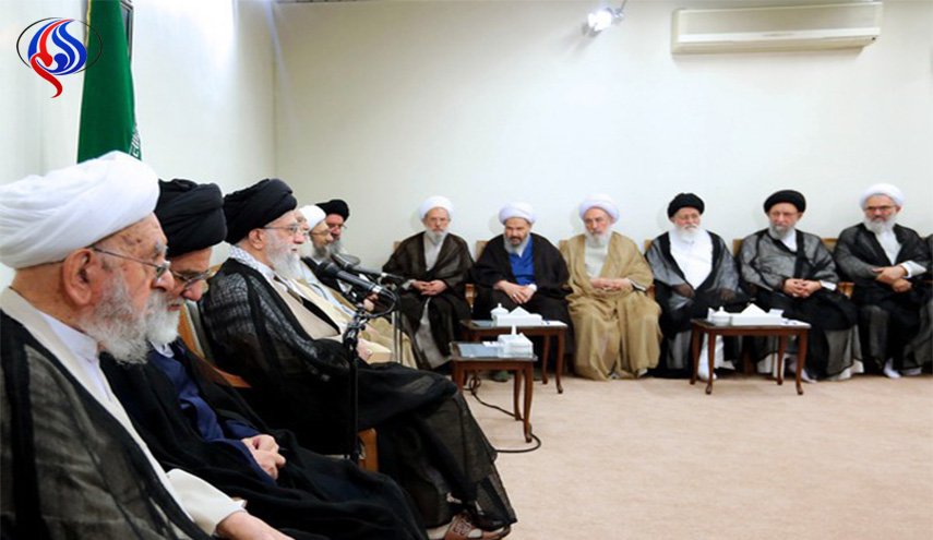 تصاویر دیدار اعضای مجلس خبرگان با رهبر انقلاب 