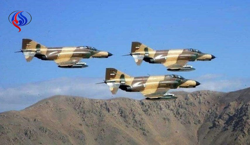 پرواز جنگنده‌های ارتش بر فراز مرزهای غربی کشور