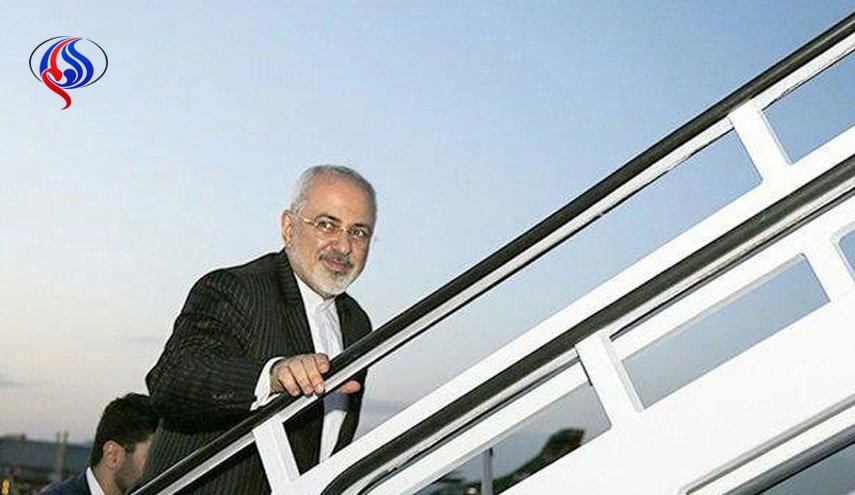 ظریف به قطر و عمان سفر می کند