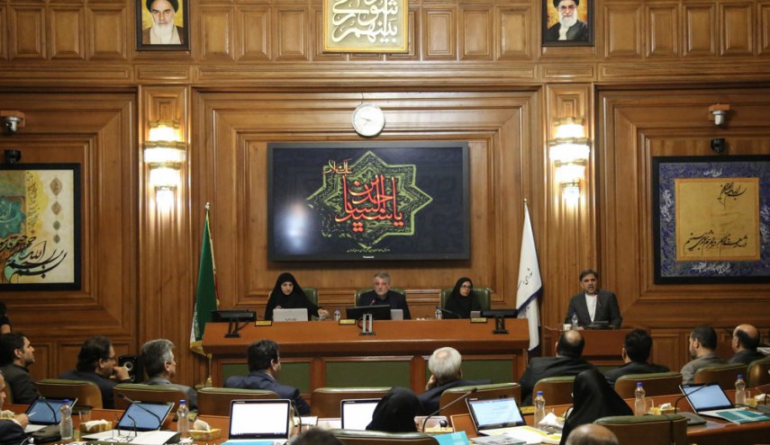 از قهر محسن هاشمی تا لندکروز سواری آقای وزیر!