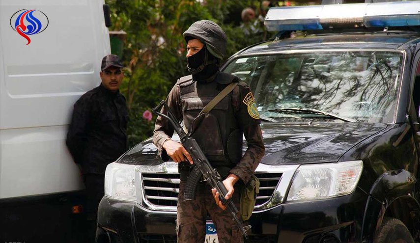 مصر.. اعتقال 14 عضوا من حركة 