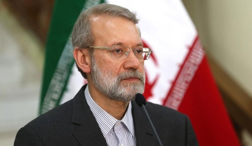 لاریجانی: رویکرد ترامپ در برجام نمایانگر بی تعهدی آمریکا است / سپاه به درخواست دولت سوریه و عراق در حال مبارزه با تروریسم است