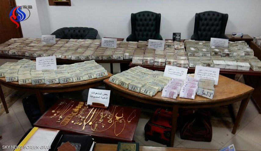 مصر: ضبط مسؤول كبير بقضية فساد كبيرة