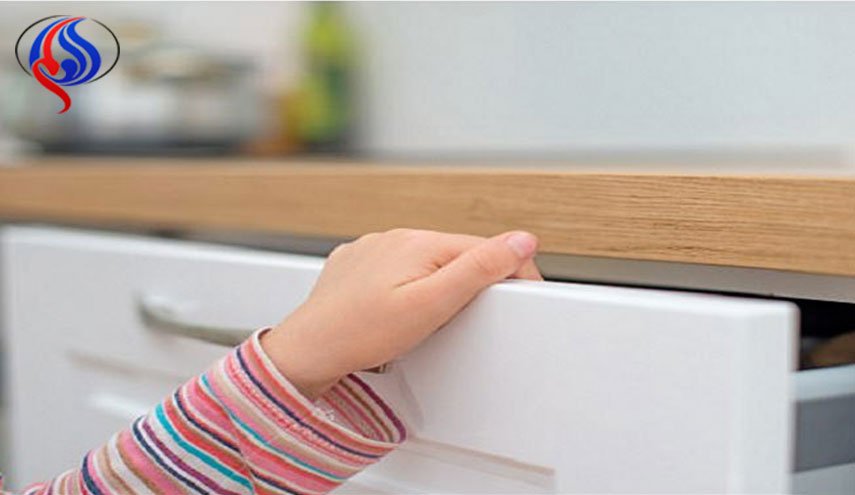 تحذير هام : عواقب وخيمة لغلق الأبواب على أصابع الأطفال!