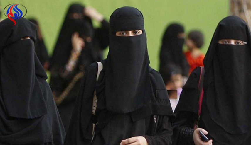 السماح للسعوديات بالعمل في مجال المستلزمات النسائية فقط