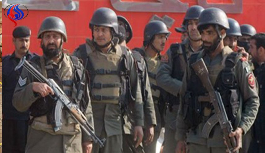 مقتل 8 مسلحين برصاص الأمن الباكستاني في كراتشي