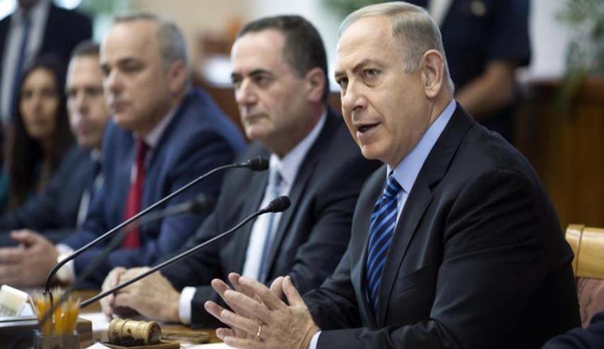 الاحتلال يعتزم توسيع صلاحيات وزير الحرب في تقييد حريات الفلسطينيين

