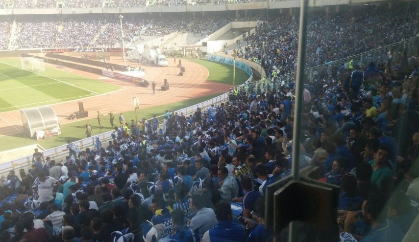 سیلی یک پرسپولیسی به باقری