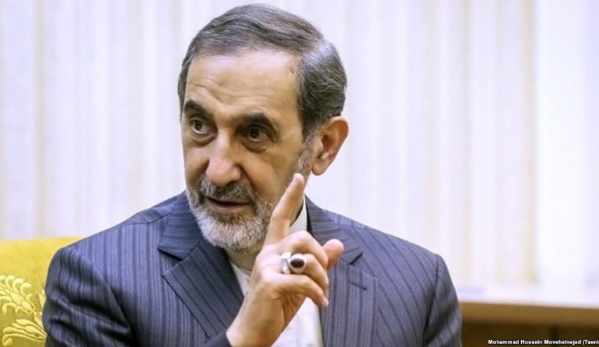«ولایتی» عازم لبنان شد