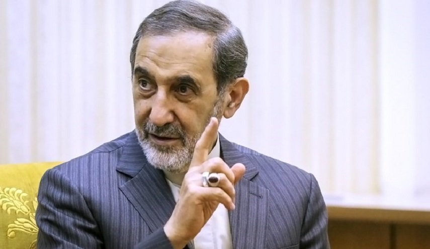 انتقاد ولایتی از سکوت مجامع بین‌المللی مقابل جنایات آل‌سعود در یمن
