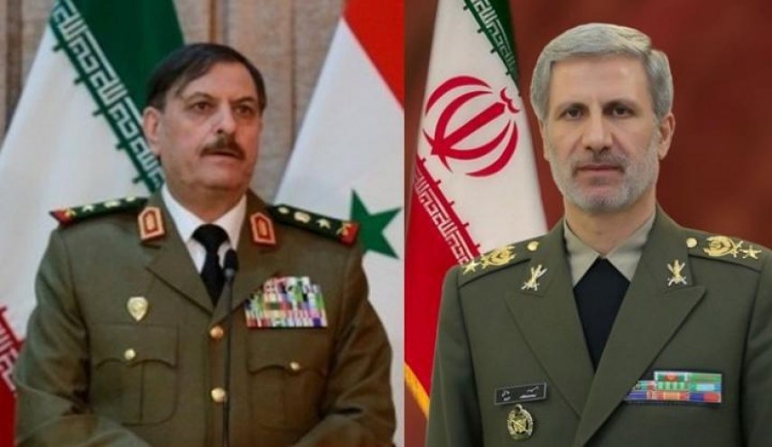 امير حاتمی آزادسازی شهر ديرالزور را تبريک گفت