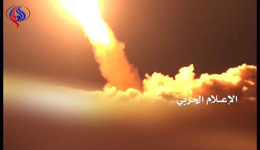 إطلاق صاروخ بالستي على مرتزقة العدوان شرقي مأرب