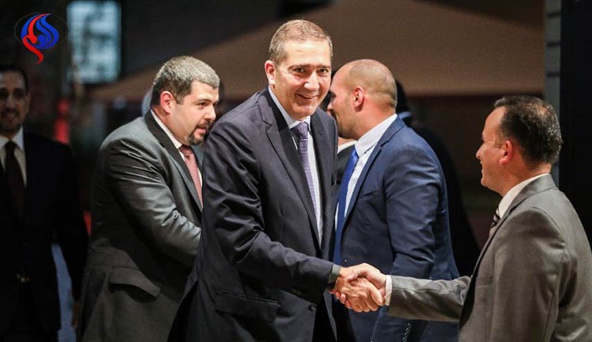 العالم العربي يشهد حالة تفكك كامل