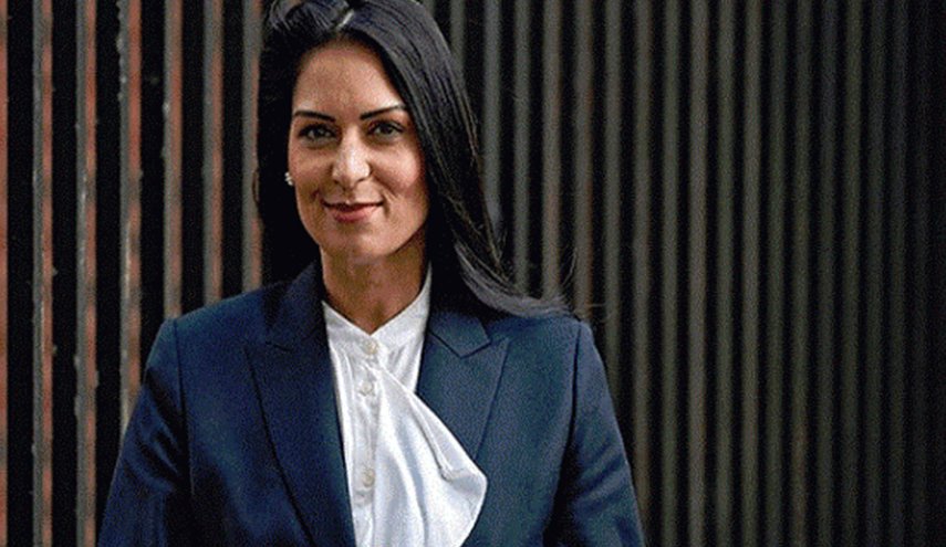 استقالة وزيرة بريطانية بعد لقاءات سرية في الاراضي المحتلة 