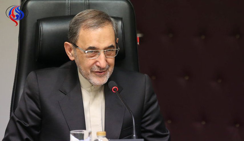 ولایتی: به نفع فرانسه نیست که در موضوع موشکی و امور راهبردی ایران دخالت کند