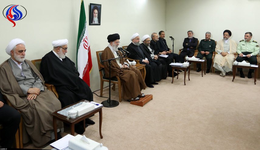 همدردی مسئولان با زلزله‌زدگان در عرصه عمل و کمک با قوت ادامه یابد