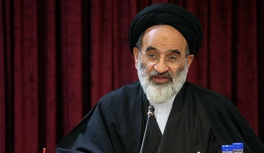 حجت‌الاسلام تقوی: رهبر معظم انقلاب شخصاً مسائل مناطق زلزله زده را پیگیری می کنند