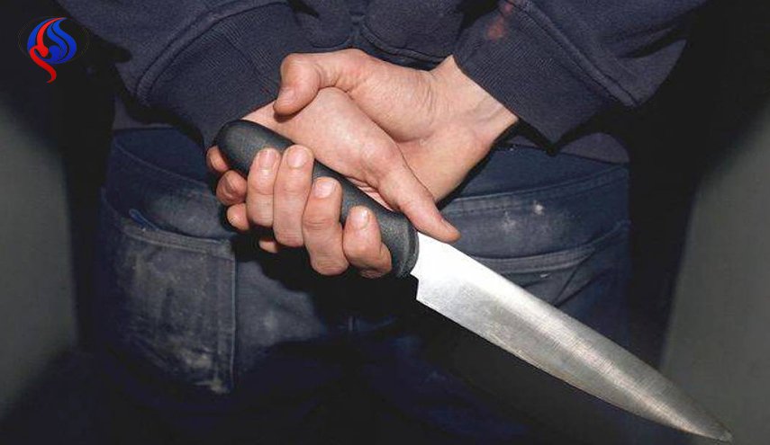 أردني يطعن وافداً مصرياً في رأسه ويلوذ بالفرار +صورة

