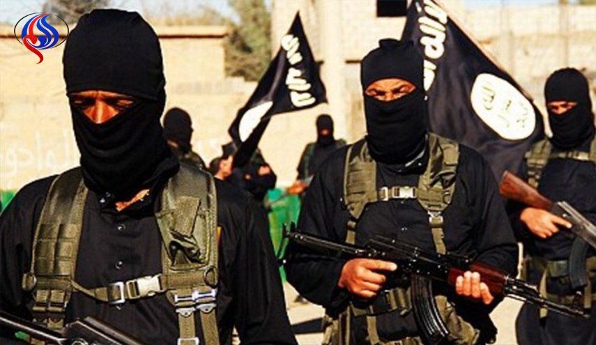 طاجيكستان تسلّم روسيا ضابطا قاتل مع 