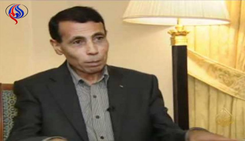 الاحتلال يفرض الإقامة الجبرية على قيادي في حركة 