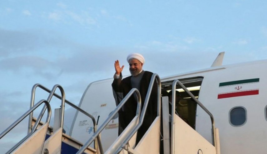 روحانی سوچی را به مقصد تهران ترک کرد

