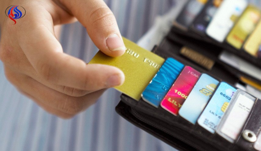 نصائح مهمة للحفاظ على البطاقة الائتمانية عند استخدامها 