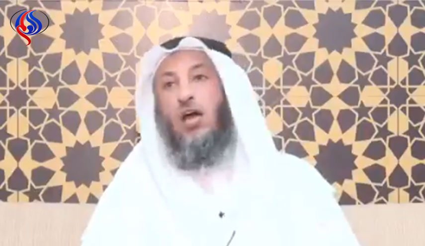 بالفيديو... داعية كويتي يحذر من أمر خطير: البنات سيذهبون لشرب العصير!!