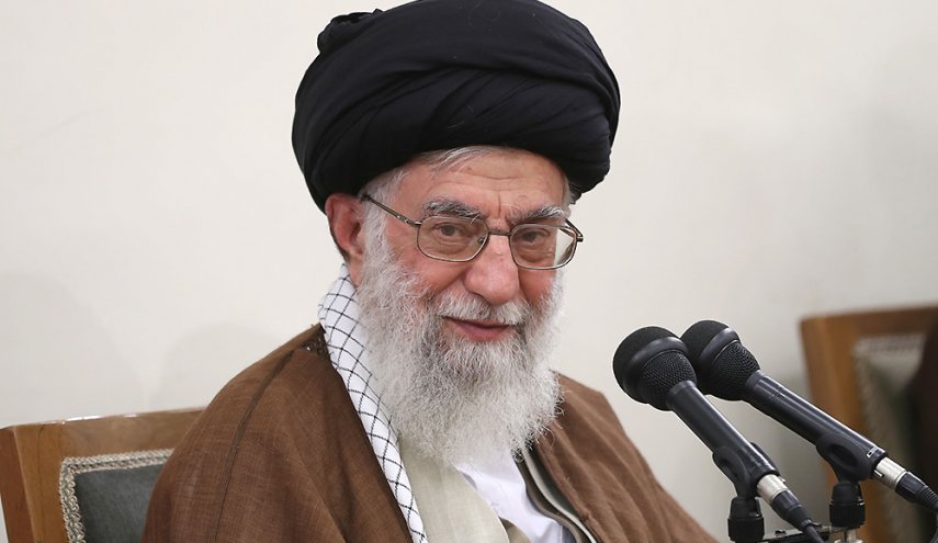 خاطره رهبر انقلاب از شکل‌گیری اولین هفته وحدت در دوران تبعید