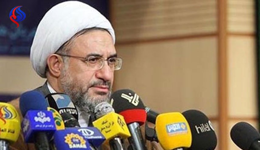 اية الله الاراكي يؤكد ظهور نهضة اسلامية جديدة في مواجهة الاستكبار