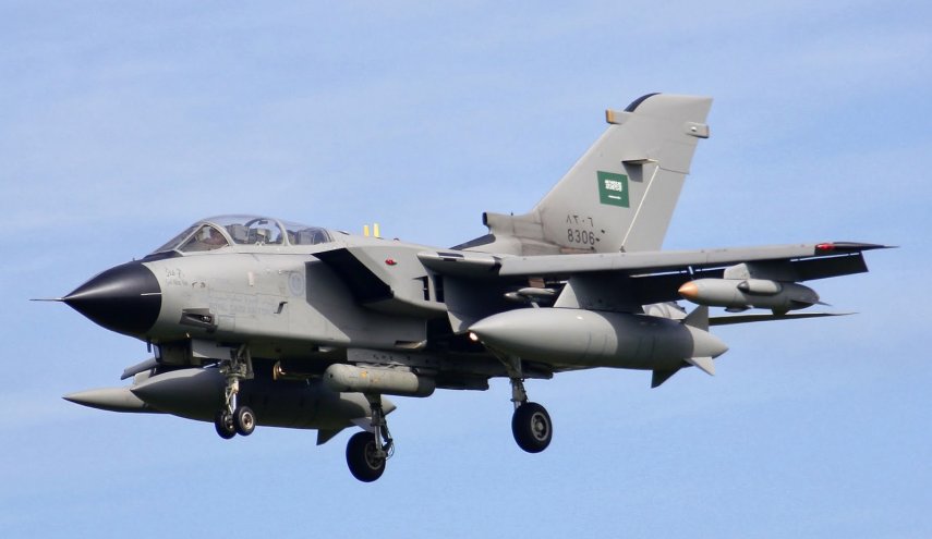 60 غارة سعودية على مناطق متفرقة في اليمن واطلاق 200 صاروخ على صعدة